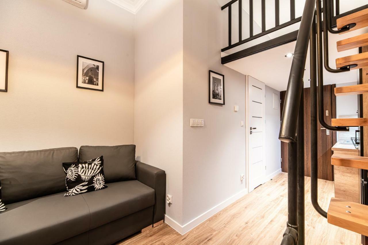 Lubomirskiego 23 Residence - Great Location, 10 Min To Main Square By Foot, Right Next To Main Rail And Bus Station Krakow Luaran gambar