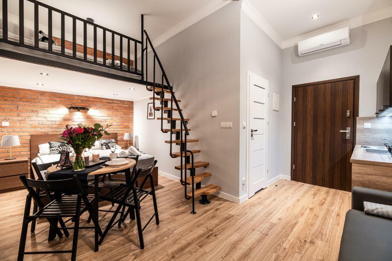 Lubomirskiego 23 Residence - Great Location, 10 Min To Main Square By Foot, Right Next To Main Rail And Bus Station Krakow Luaran gambar