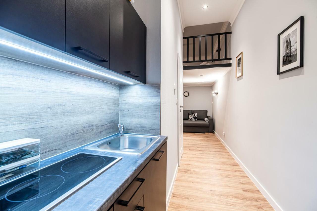 Lubomirskiego 23 Residence - Great Location, 10 Min To Main Square By Foot, Right Next To Main Rail And Bus Station Krakow Luaran gambar