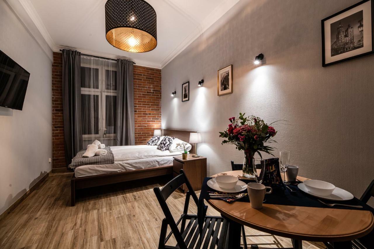 Lubomirskiego 23 Residence - Great Location, 10 Min To Main Square By Foot, Right Next To Main Rail And Bus Station Krakow Luaran gambar